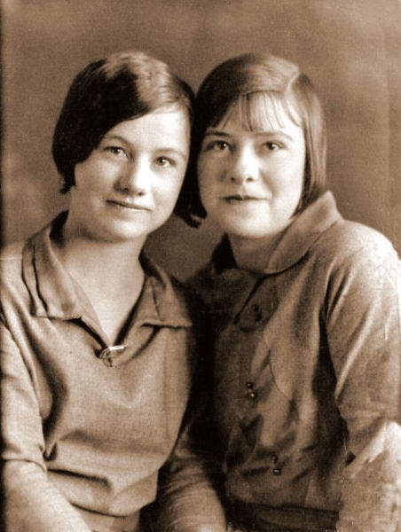 1920s Mildred and her sister Etha